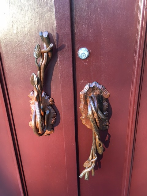 Close Up Handles